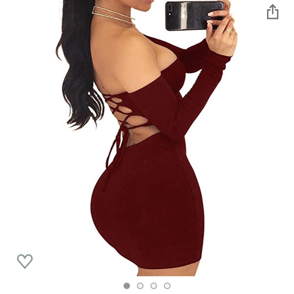 Like new! Burgundy Red mini dress! Size small